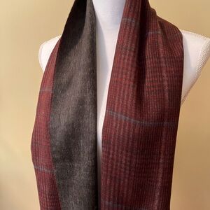 Fraas scarf, burgundy and gray, NWT